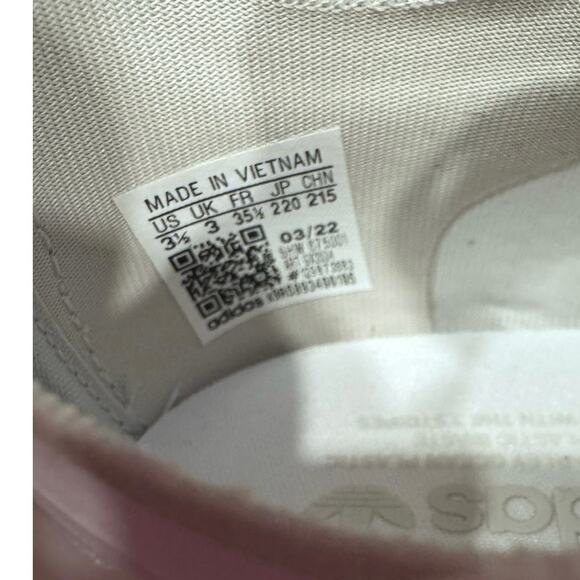 Adidas Shoes, NMD_R1 V3, Kids Size 3.5 - Picture 9 of 10